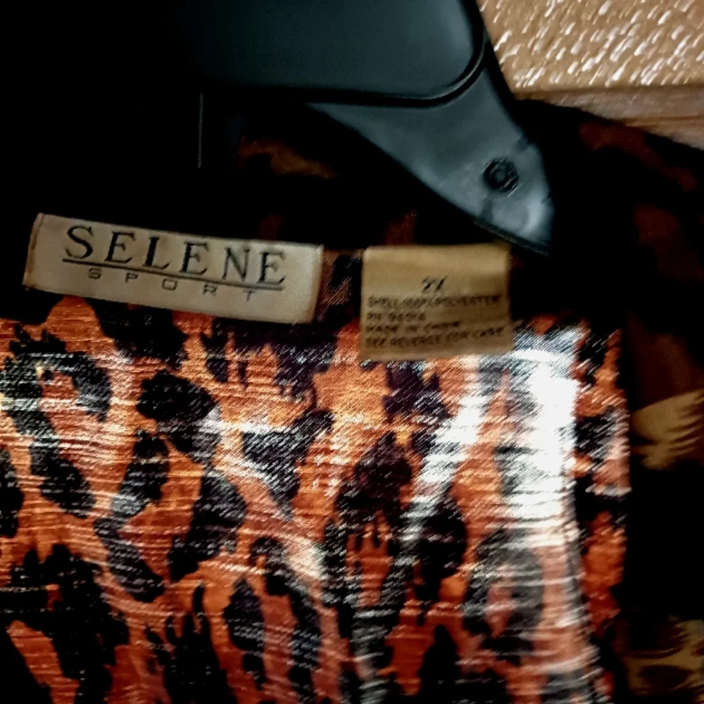 SELENE Jacket - Picture 1 of 3